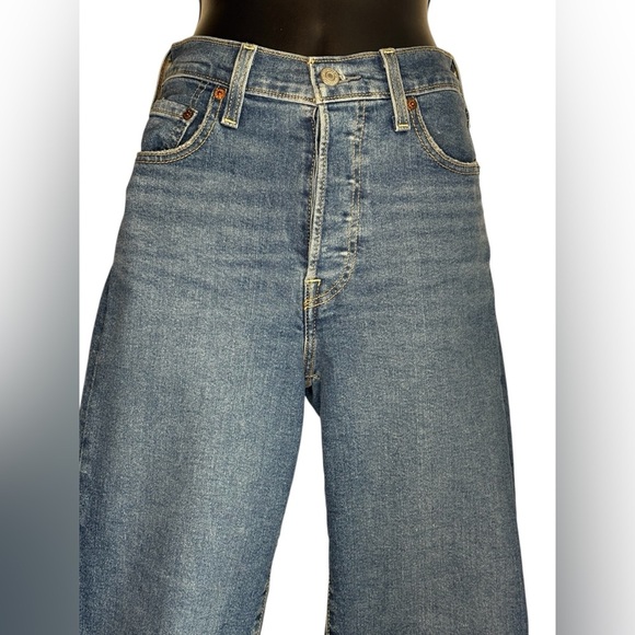 Levis Premium Womens Ribcage Straight Denim
Jeans Blue High Waist Straight sz 25 - Picture 4 of 10